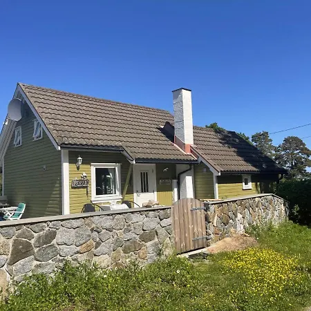 Perla - By The Sea Close To Sandy Beaches 度假居