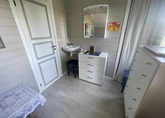 Perla - By The Sea Close To Sandy Beaches *